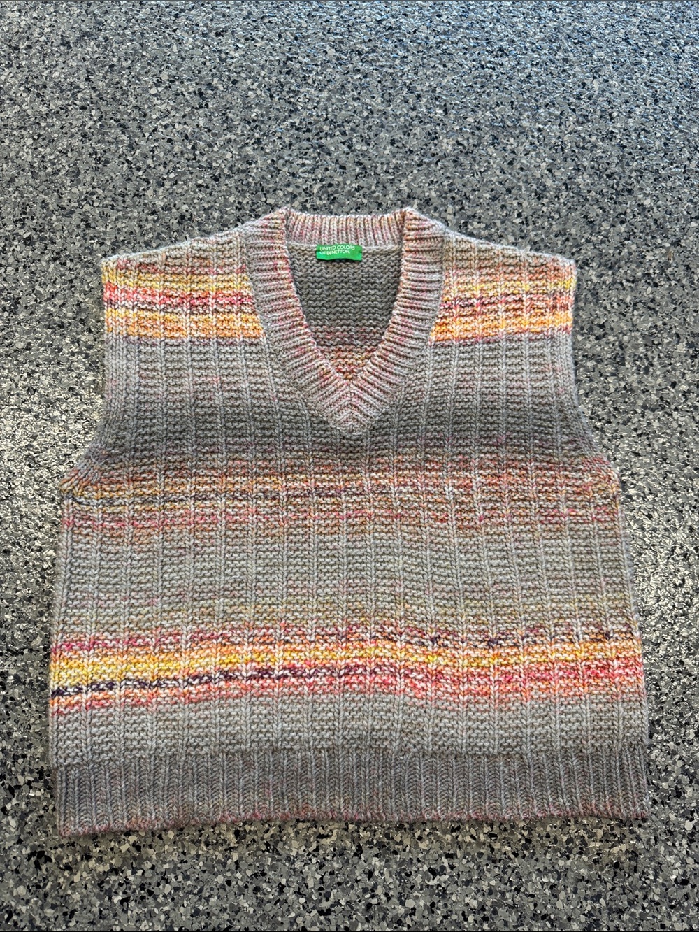 United Colors Of Benetton Gray V-Neck Sweater Vest with Multicolor Stripes